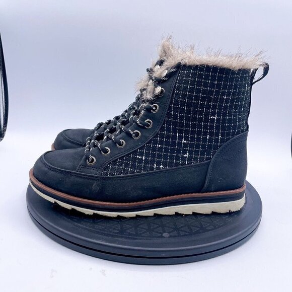 MUK LUKS Women's Sigrid Boot-Black/White/ Faux Fur Shoes Size 7 - Picture 2 of 8